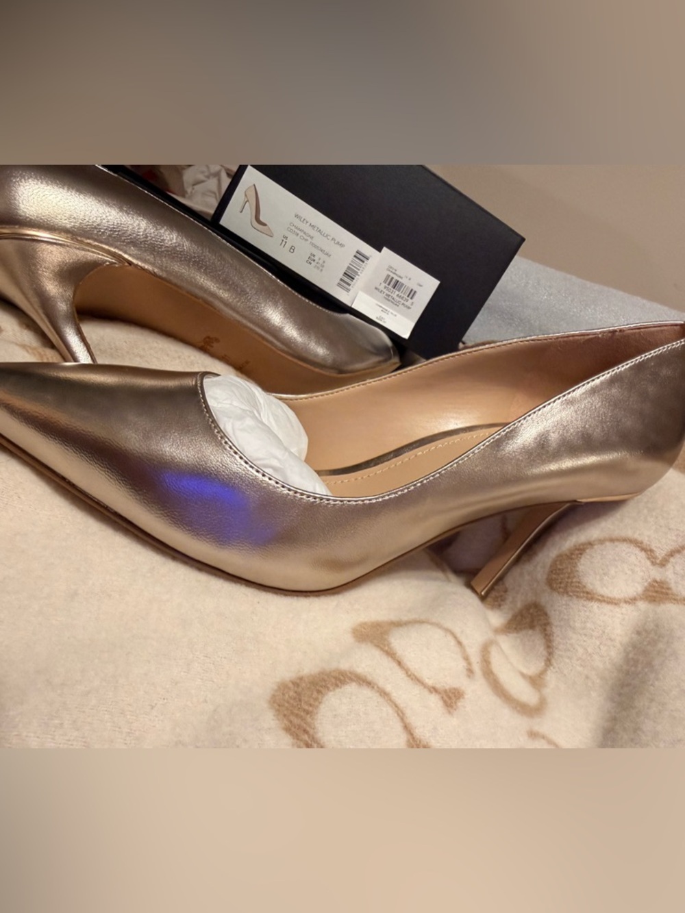 COACH SIZE 11 WILEY Metallic Pointed-Toe Pumps NEVER WORN Approx 3 to 3.5 inches - Picture 3 of 11